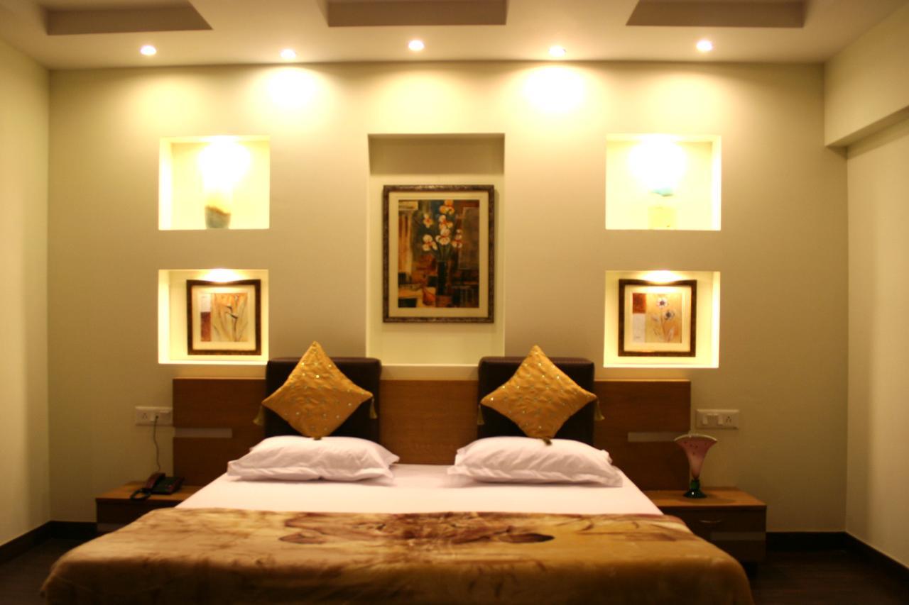 Elm Tree Amritsar Hotel Exterior photo